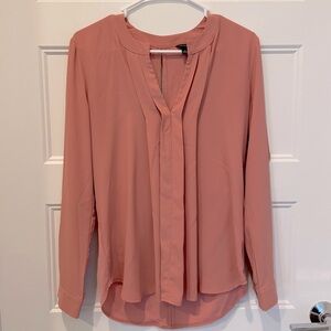 Ann Taylor blouse. Size small. Like new.